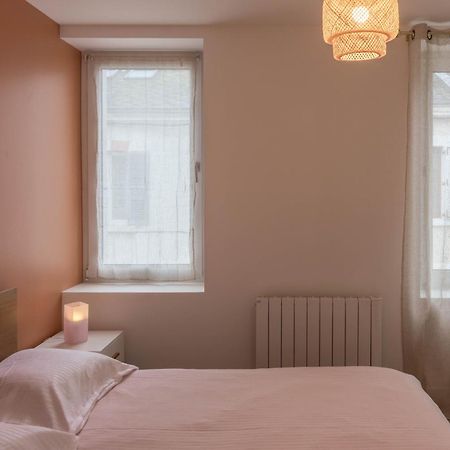 Beau Quartier Et Central, Maison Spacieuse Avec Cour, 3 Chambres, 3 Salles De Bains A 10 Min A Pied De La Gare Orléans Exteriér fotografie