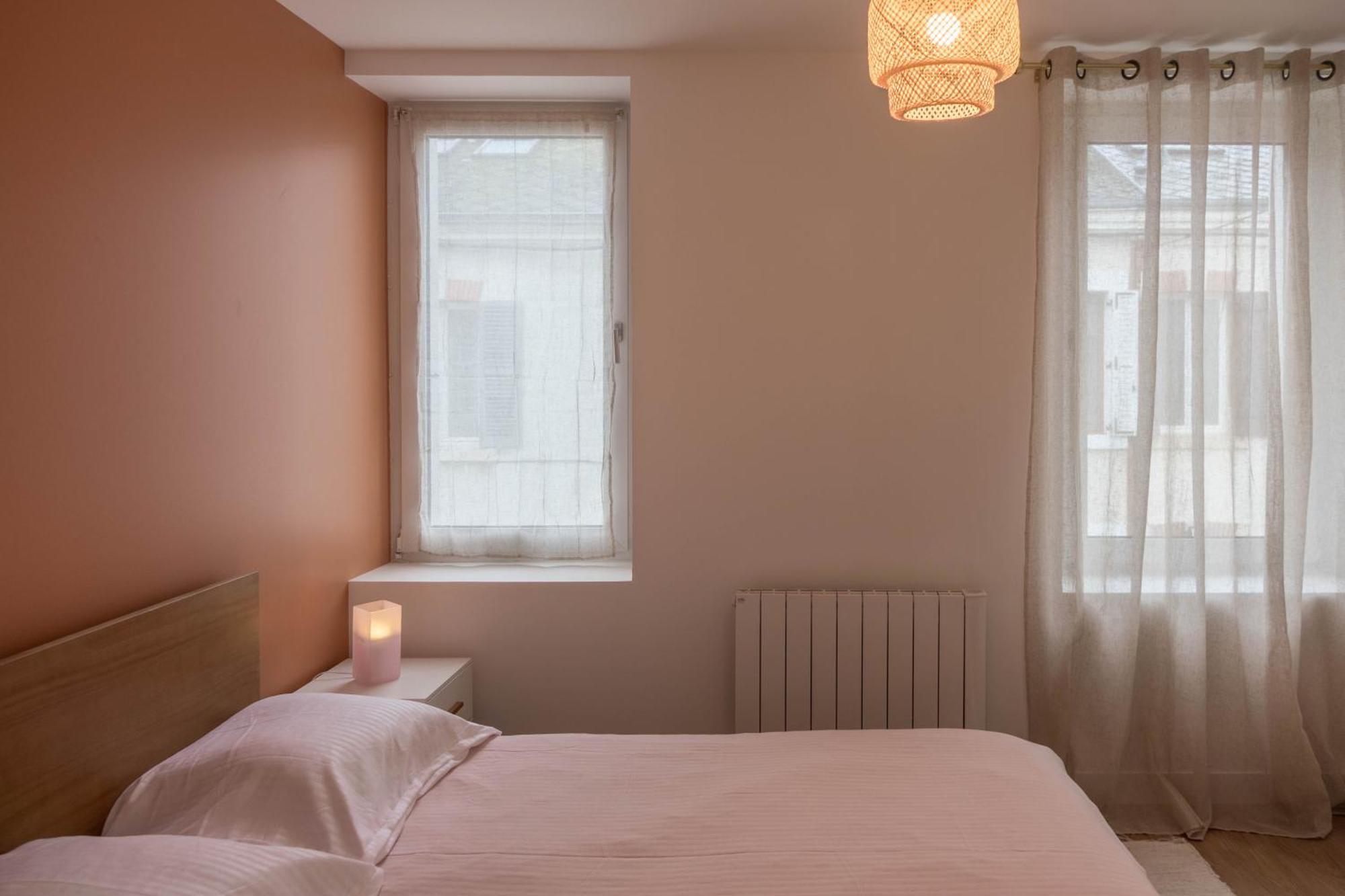 Beau Quartier Et Central, Maison Spacieuse Avec Cour, 3 Chambres, 3 Salles De Bains A 10 Min A Pied De La Gare Orléans Exteriér fotografie